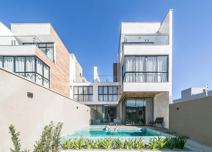 Casa Requinte, 4 Suites , Piscina II