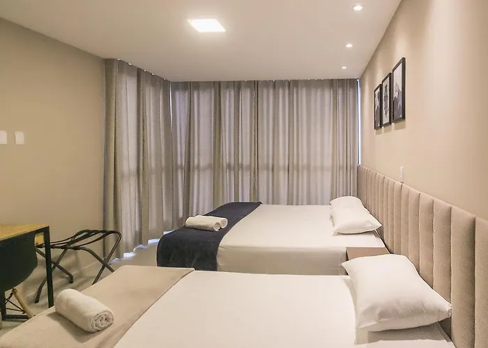 Casa Requinte, 4 Suites , Piscina II