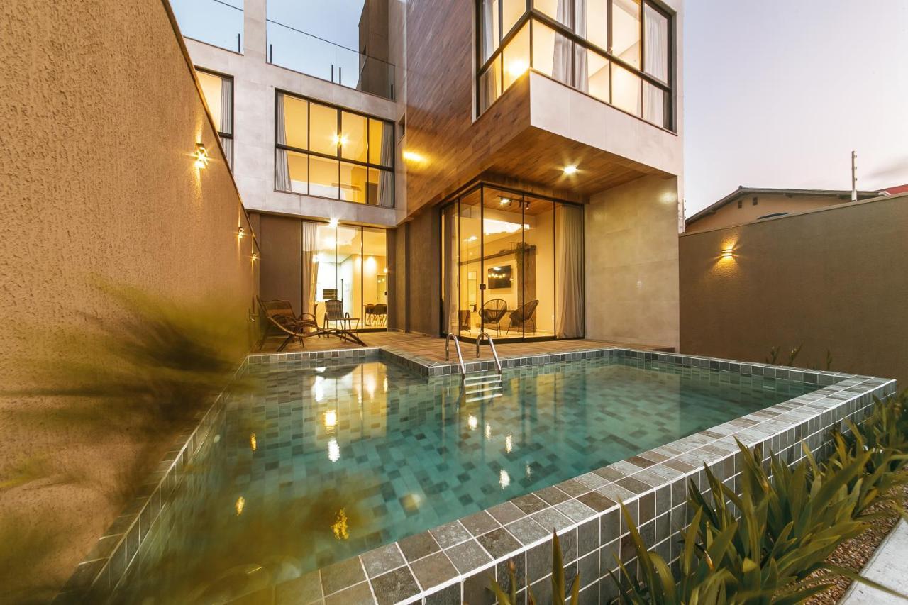 Casa Requinte, 4 , Piscina Ii Holiday home *